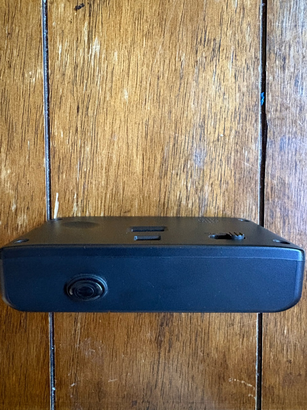 Olive Green Compact Film Camera with Built-In Flash - Picture 6 of 10